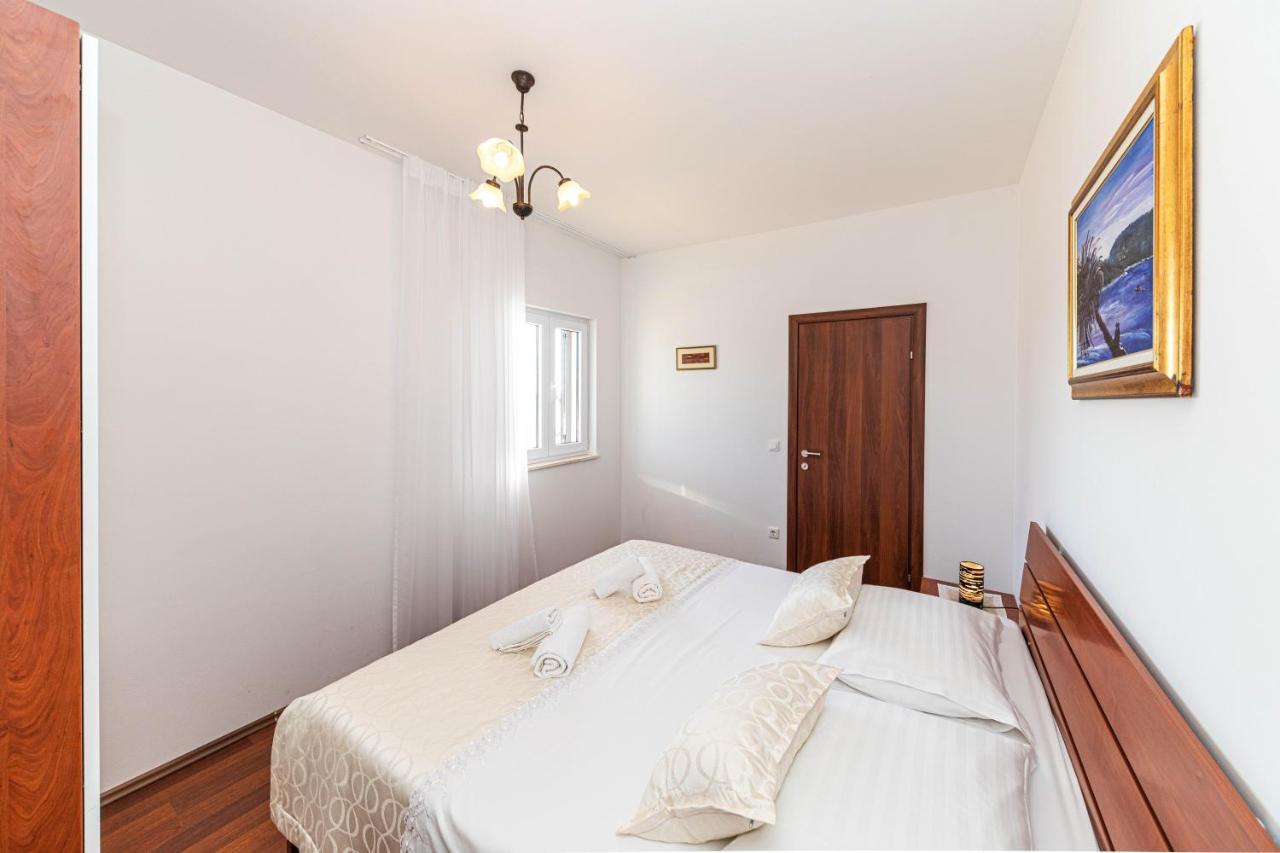 Rajcic Apartments Rogoznica  Exteriér fotografie