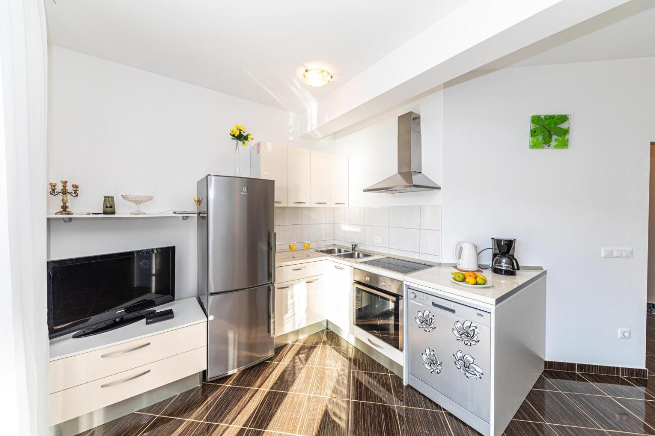 Rajcic Apartments Rogoznica  Exteriér fotografie